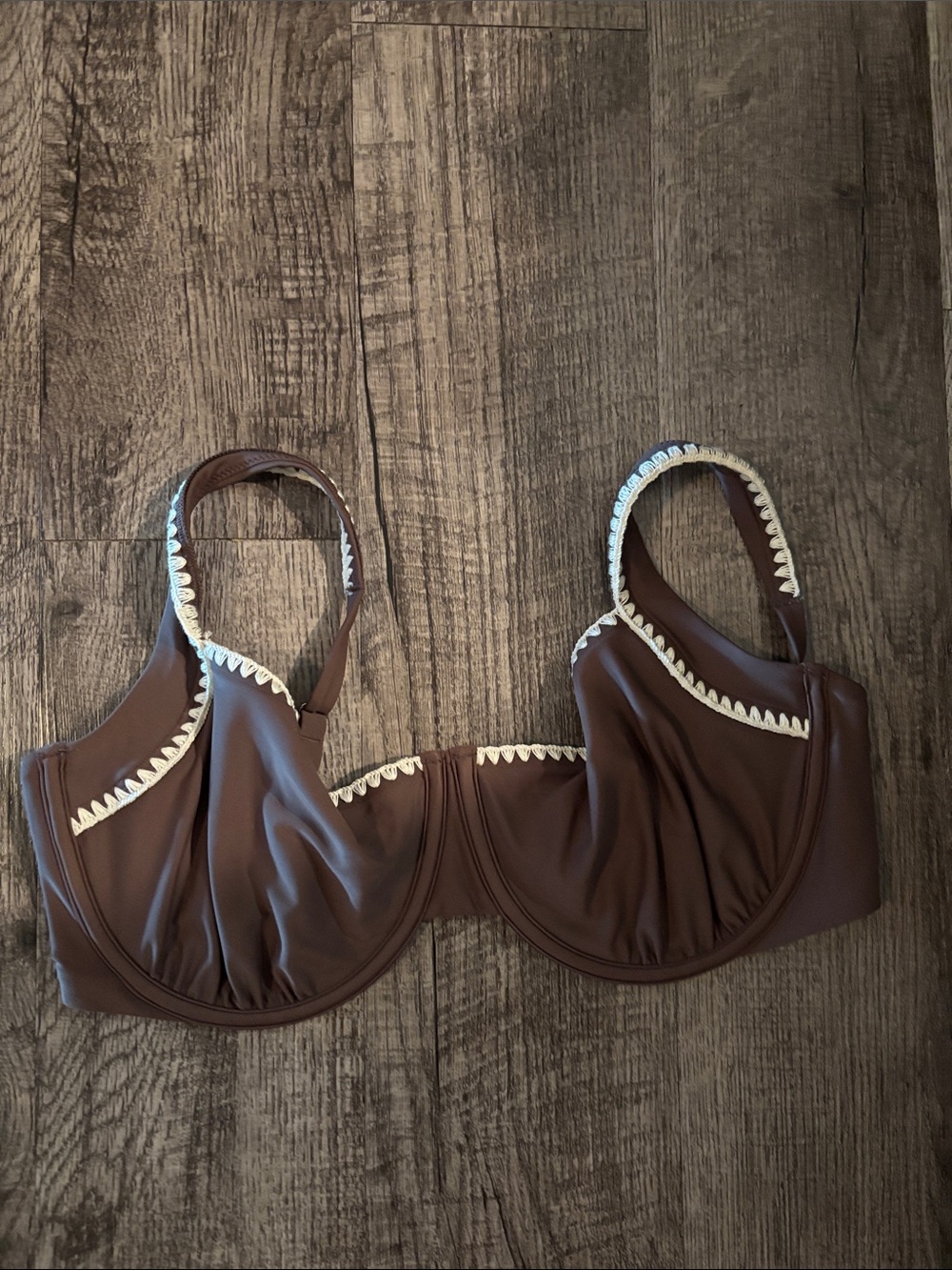 Abercrombie & Fitch Curve Love Bikini Top - Brown with White Trim - Size XLarge
